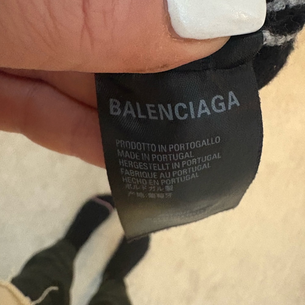 Balenciaga Gray Knit Sweater - Picture 4 of 4